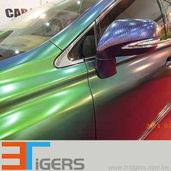 Cast green and purple chameleon car wrap film with bubble free liner