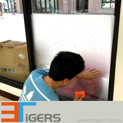 R215 wei&#xDF;es sandgestrahltes Fensterdekorations-PVC